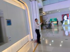 -中航城君尚购物中心
