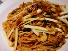 -维园悦谱·海派家常菜(乌鲁木齐南路店)