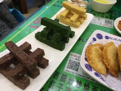 -令氏家外家周秦食府(高新店)