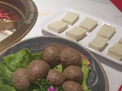-欠火锅·水牛毛肚·团建聚餐·生日宴(何山路店)