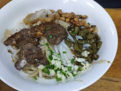 -牛八宝桂林米粉(八里庄店)