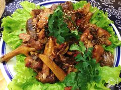 -八两八金·莱芜特色炒鸡(市南漳浦路店)
