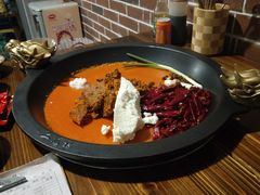 -黄潇洒老火锅(九眼桥宏济巷店)