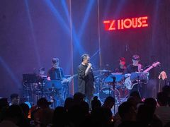-TZ House音乐现场(来福士中心店)