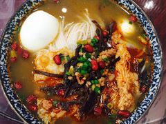 -东门七爷螺蛳粉(浦东店)