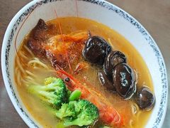 -横琴湾畔餐厅(长隆海洋王国白鲸剧场店)