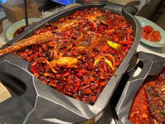 -江边城外烤全鱼(世茂广场店)