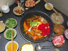 -四小区火锅·巷子里的重庆火锅(花照壁店)