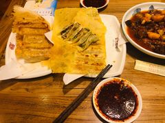 -海富荣·锅贴·陕菜家常菜(阳光城店)