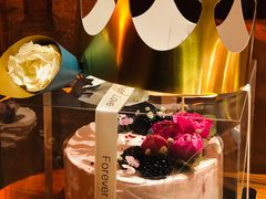 -小苍兰风铃草·礼物蛋糕(沈阳店)