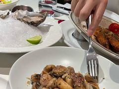 -MONICH牛排融合餐厅(和义大道购物中心店)