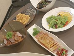 -东西风牛排馆周末烧烤自助(首都机场希尔顿店)