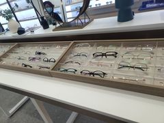-无界眼镜MaxLess(南翔印象城店)