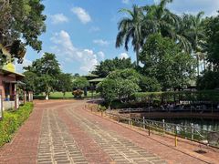 -侯臣咖啡文化村