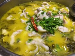 -严厨老坛酸菜鱼(吴江万宝店)