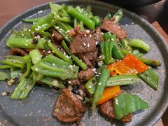 -来龙里 精致 东南亚餐室(万象城店)