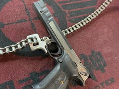 -都市枪神实弹射击俱乐部