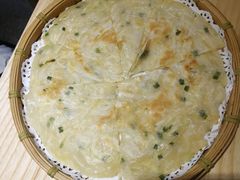 葱油饼-蒙自源米线大王(昆明站店)