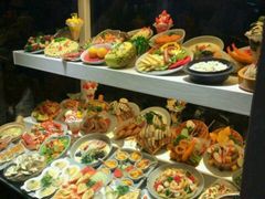 -Lia Cafe Bar Restaurant松山咖啡屋