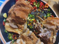 -万和春排骨砂锅米饭(新业广场店)