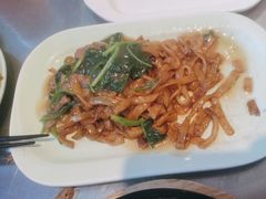 -潮界(LU·ONE凯德晶萃广场店)