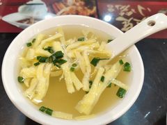 经典拌馄饨蛋丝汤-锡笼记·无锡小笼(新明路店)