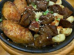 -老东镇啤酒屋海鲜加工·蒸汽海鲜·海鲜烧烤(台东店)