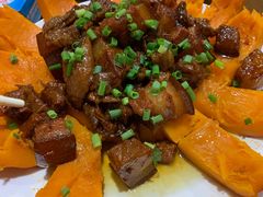 南瓜红烧肉-骑龙海鲜酒家