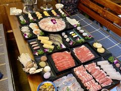 -丽江庭院·云南野生菌·海鲜火锅(鼓楼四合院店)