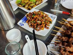 -胖太太四川麻辣排骨串(镇江路分店)