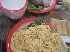 港式生面-小龍鳳·港式海鲜打边炉(沙湖路店)