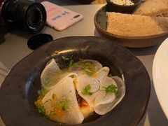 煎扇贝配鹌鹑蛋-Ocean's Table 欧舍