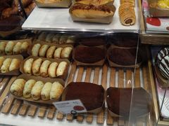 -PARIS BAGUETTE巴黎贝甜(周浦万达店)