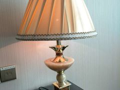 台灯-维也纳酒店(桂林万象城火车站店)