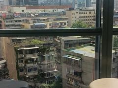 -极光口腔·矫正种植修复(锦江店)