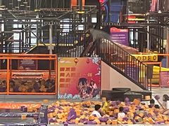 -VFSC极限蹦床主题公园(乐园道彩悦城阳光店)