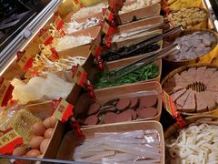 -四囍码头海鲜烧烤自助火锅(外滩南京东路悦荟广场店)