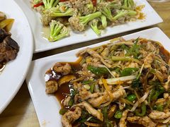 -鲁南仔·滕州炒鸡(经三路店)