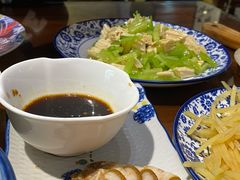 凉拌芹菜腐竹-娄三少·老北京春饼烤鸭家常菜(方庄店)