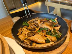 橄榄油煎三种菇-庆春朴门