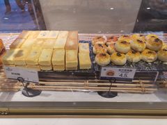 -昆明冠生园·蛋糕·面包(南强街店)