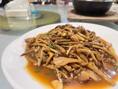 -清源山美食·云顶文化创意园