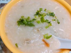 皮蛋瘦肉粥-粥公粥婆精品家常菜(青龙桥店)
