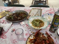 -老班长·小龙虾·鲜货烧烤大排档(金街美地店)