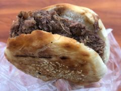 -老西关黄老太牛肉烧饼