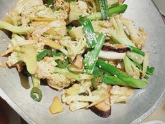 干锅丽水香菇花菜-探花·意境江南菜·唐伯虎文化体验店·松鼠桂鱼(观前店)