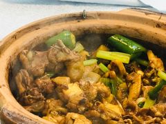 啫鸡煲半只-天宝食坊·啫啫煲大排档(西华路店)