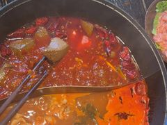 -冯校长老火锅(中联广场店)