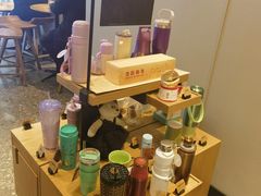 -星巴克臻选(周浦万达店)