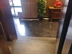 -中之润养生(都市路店)